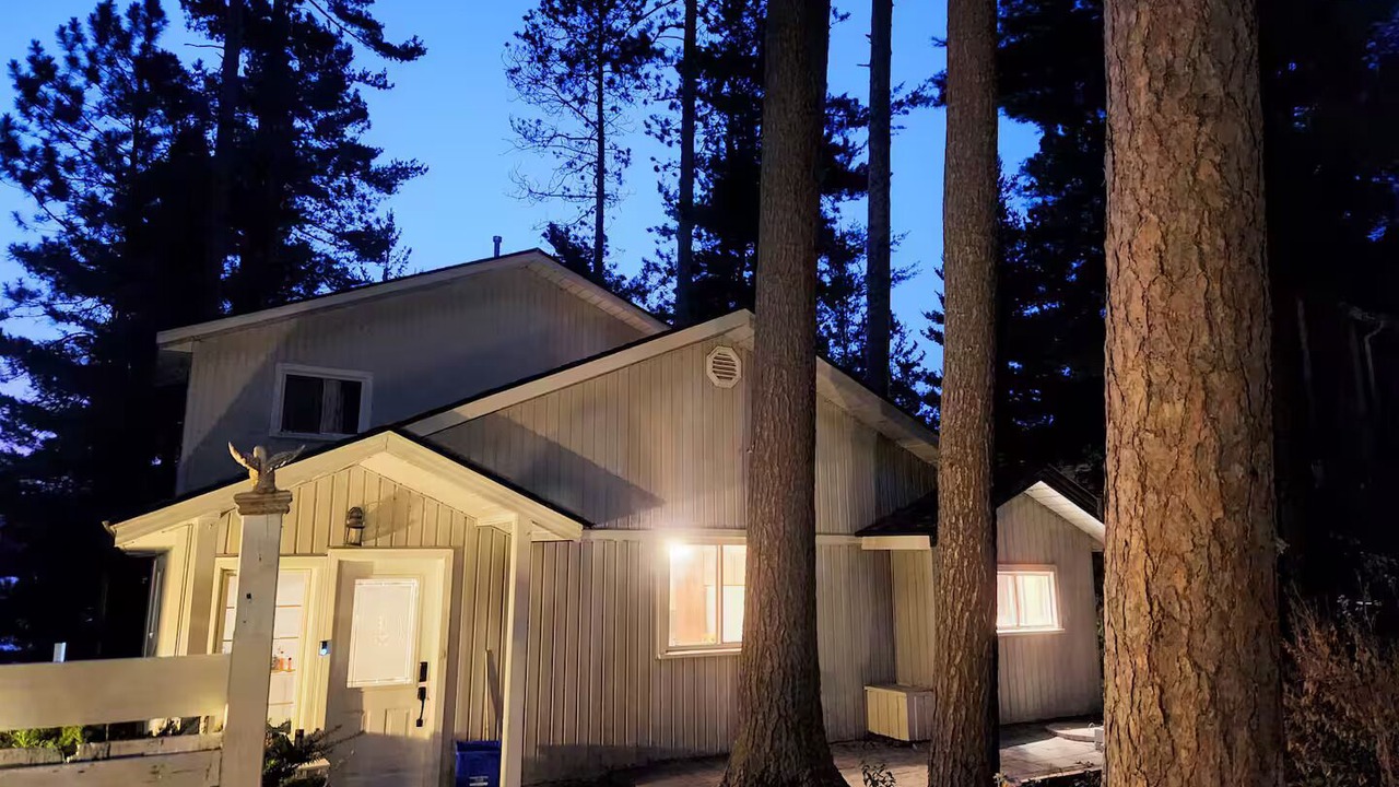 Photo of Outdoor in Springwater