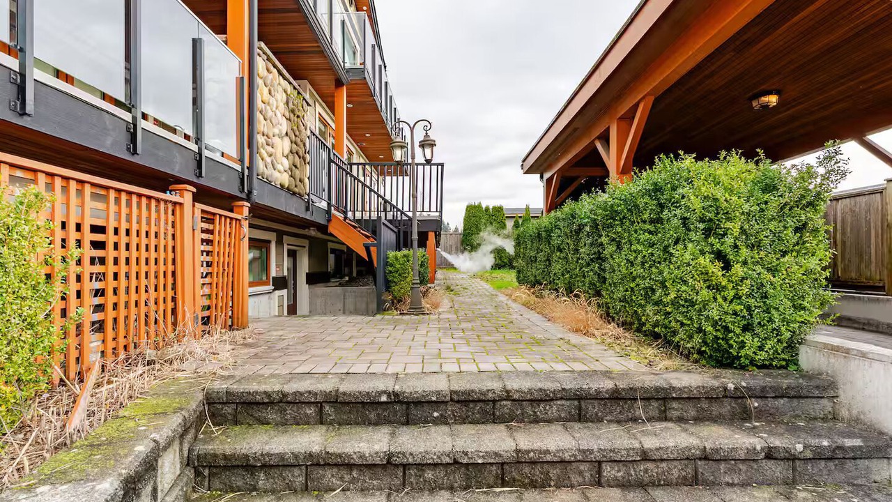 Photo of Outdoor in Upper Lonsdale