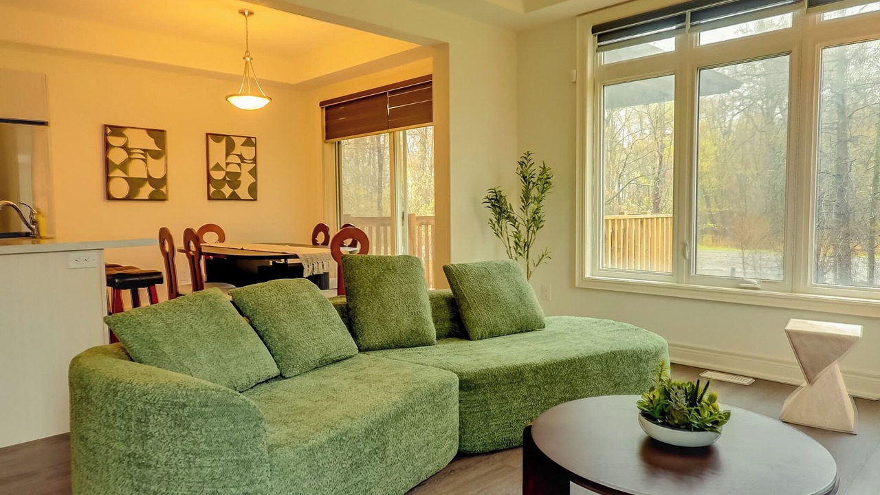 Photo of Livingroom in Thorold