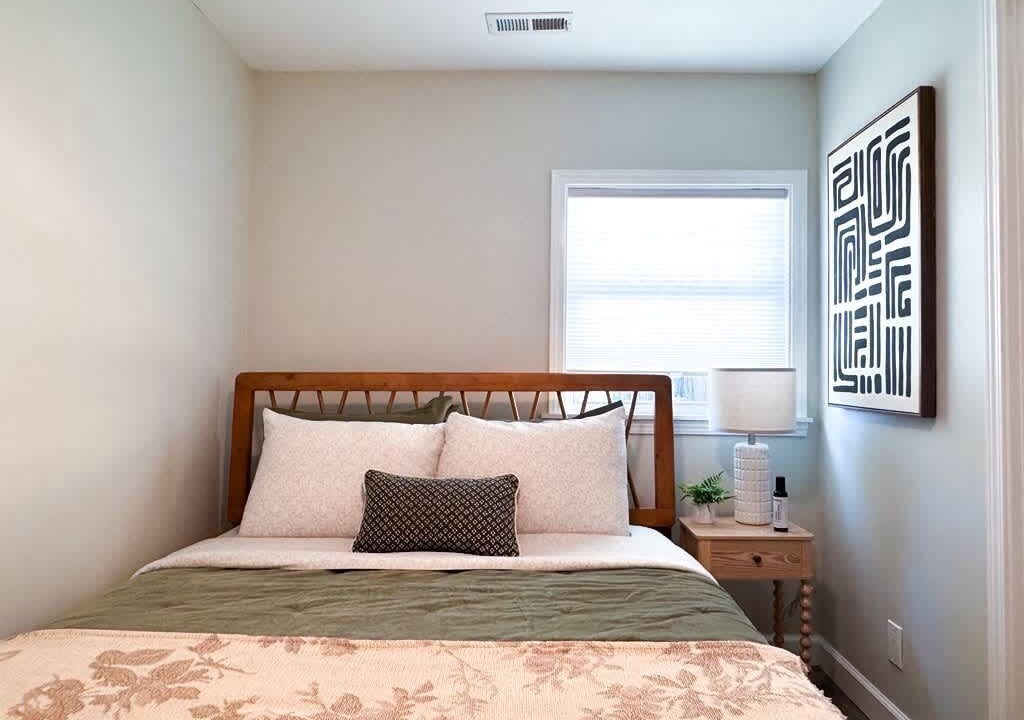 Photo of Bedroom in Lakewood