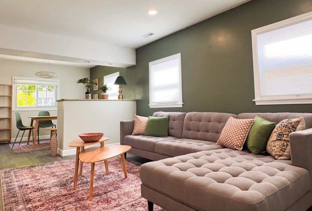 Photo of Livingroom in Lakewood