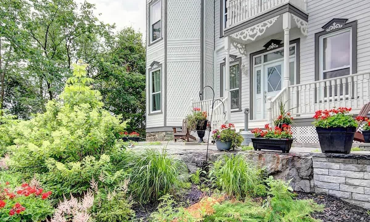 Photo of Outdoor in Desjardins