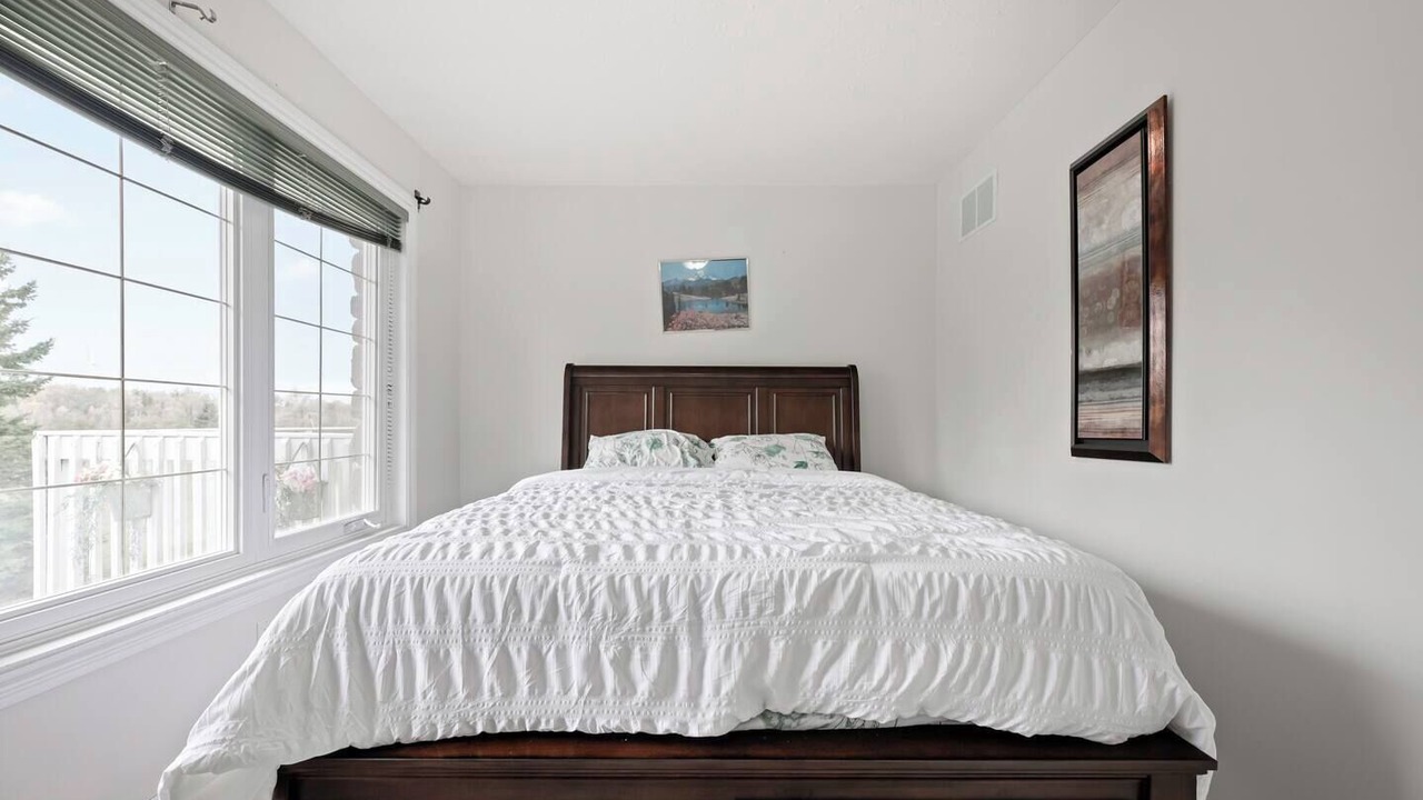 Photo of Bedroom in Melancthon