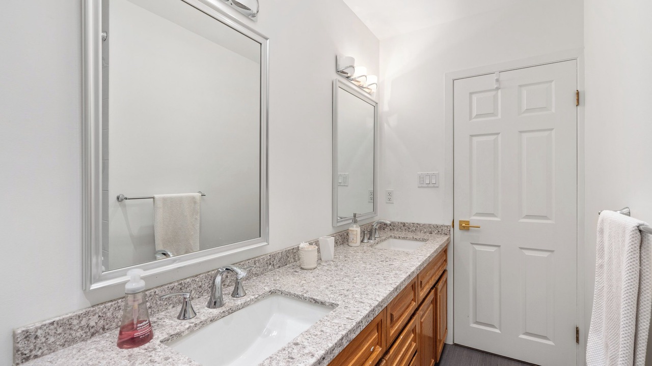 Photo of Bathroom in Upper Lonsdale