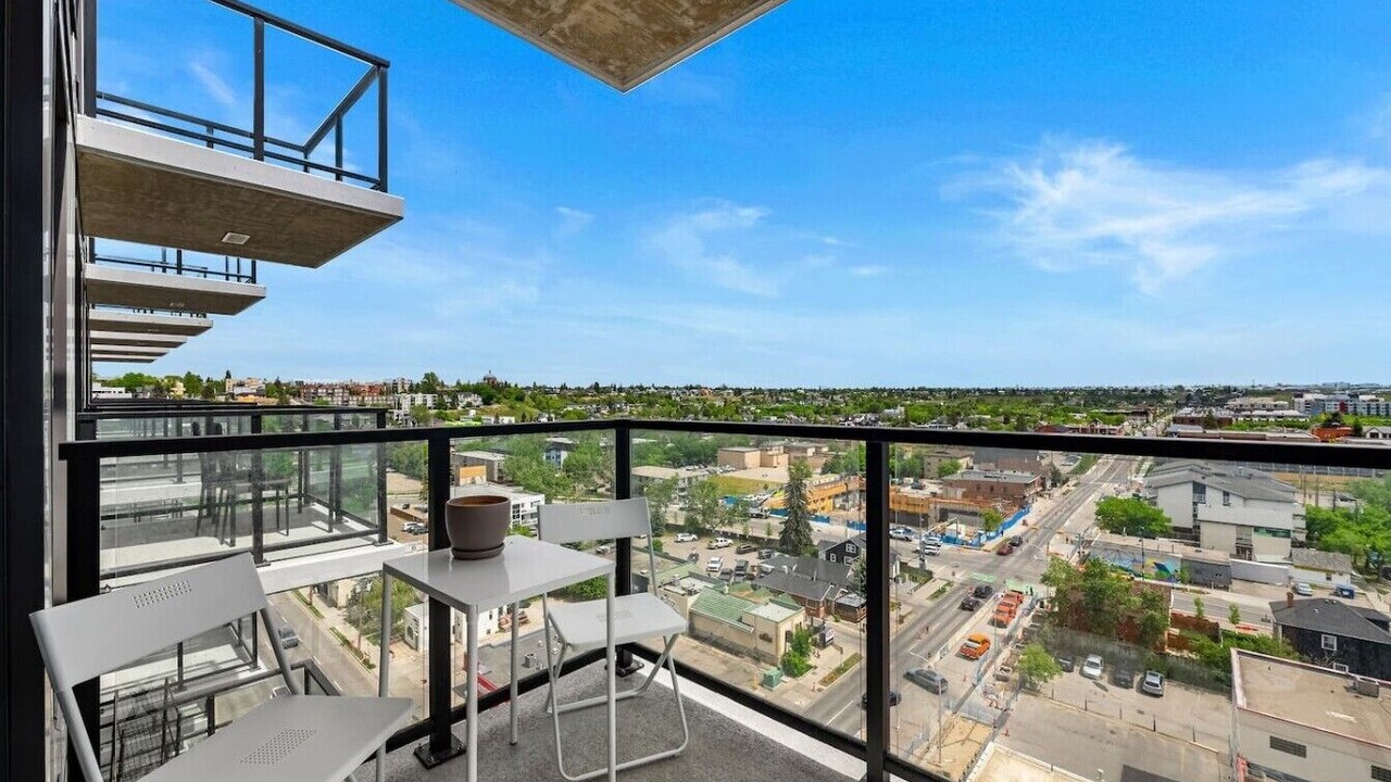 Photo of Outdoor in Crescent Heights