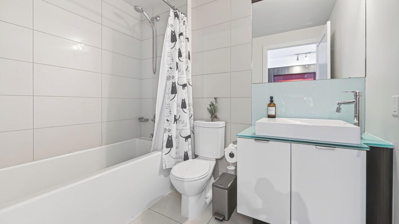 Photo of Bathroom in Toronto Entertainment District