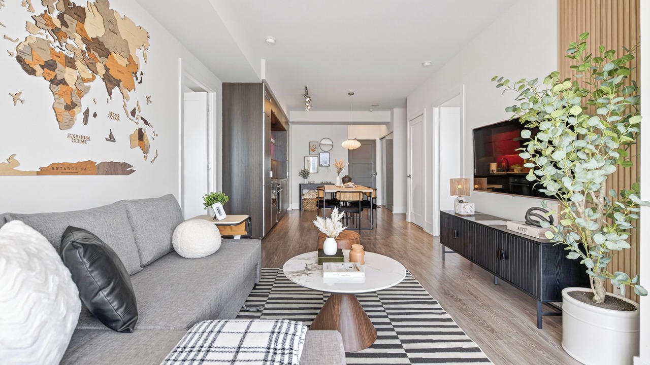 Photo of Livingroom in Toronto Entertainment District