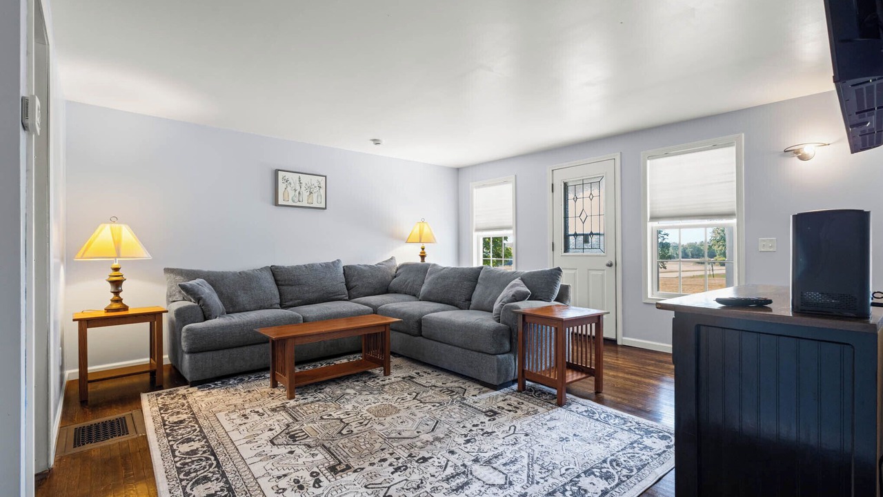 Photo of Livingroom in South Byron