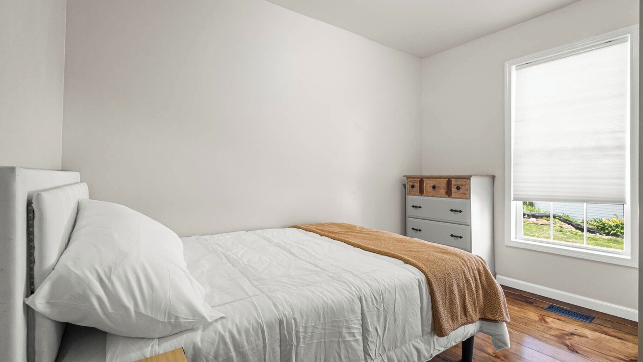 Photo of Bedroom in South Byron