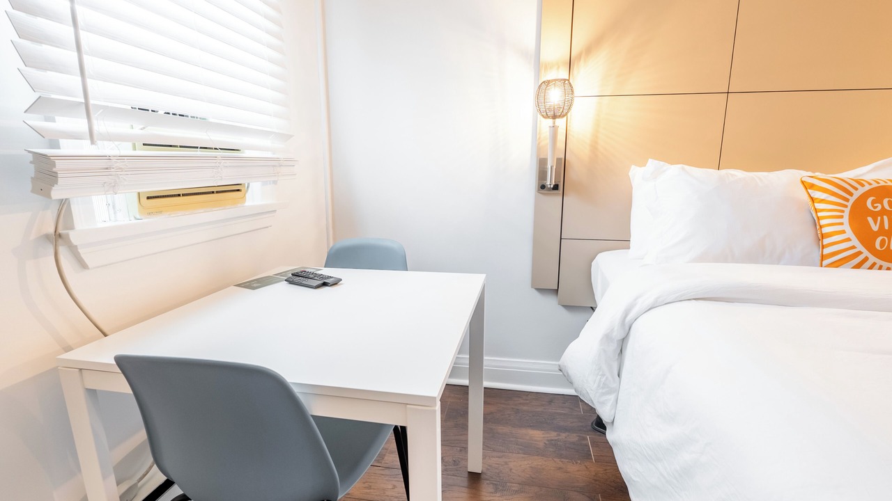 Photo of Bedroom in Lambton Shores