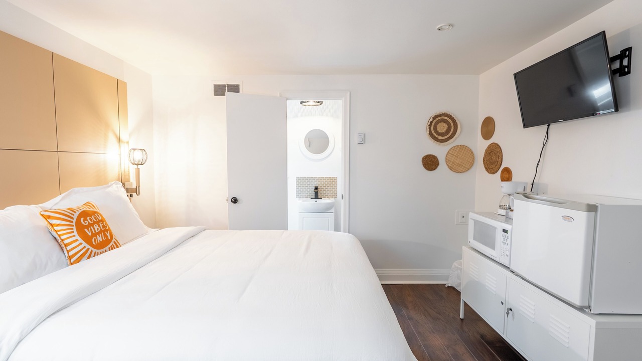 Photo of Bedroom in Lambton Shores