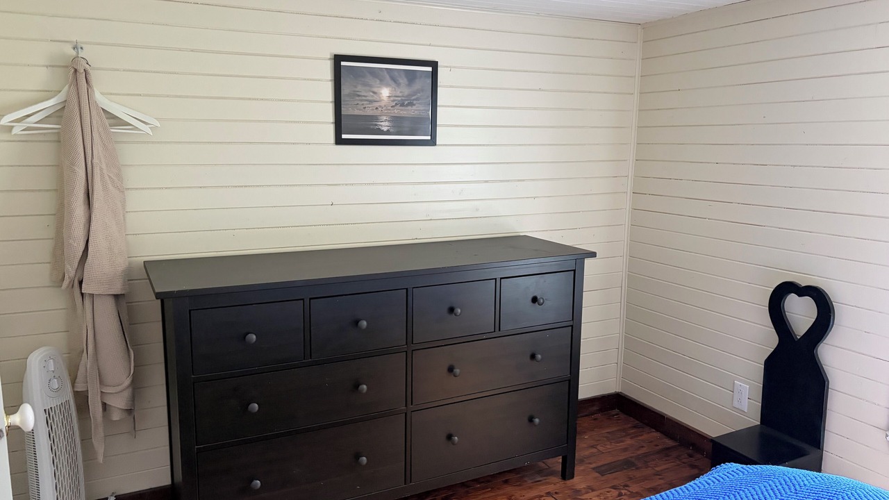 Photo of Bedroom in Salt Harbour
