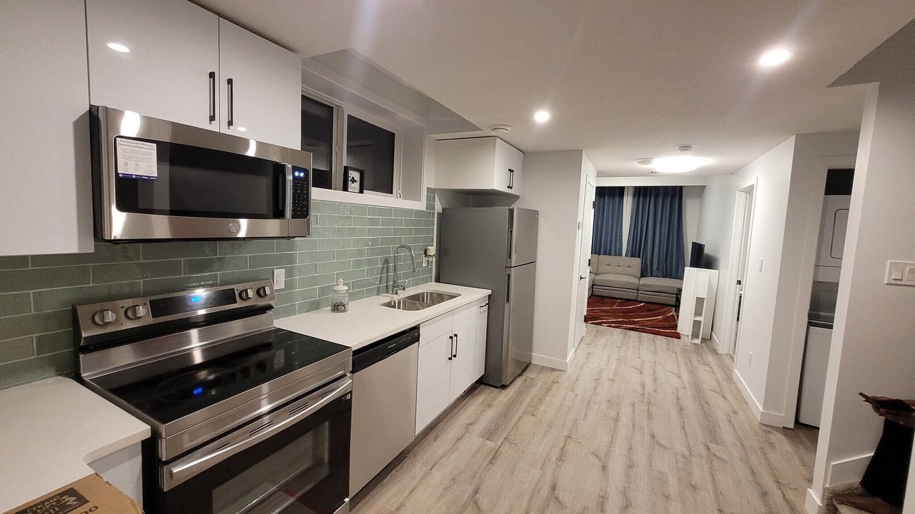 Photo of Kitchen in Division No. 11