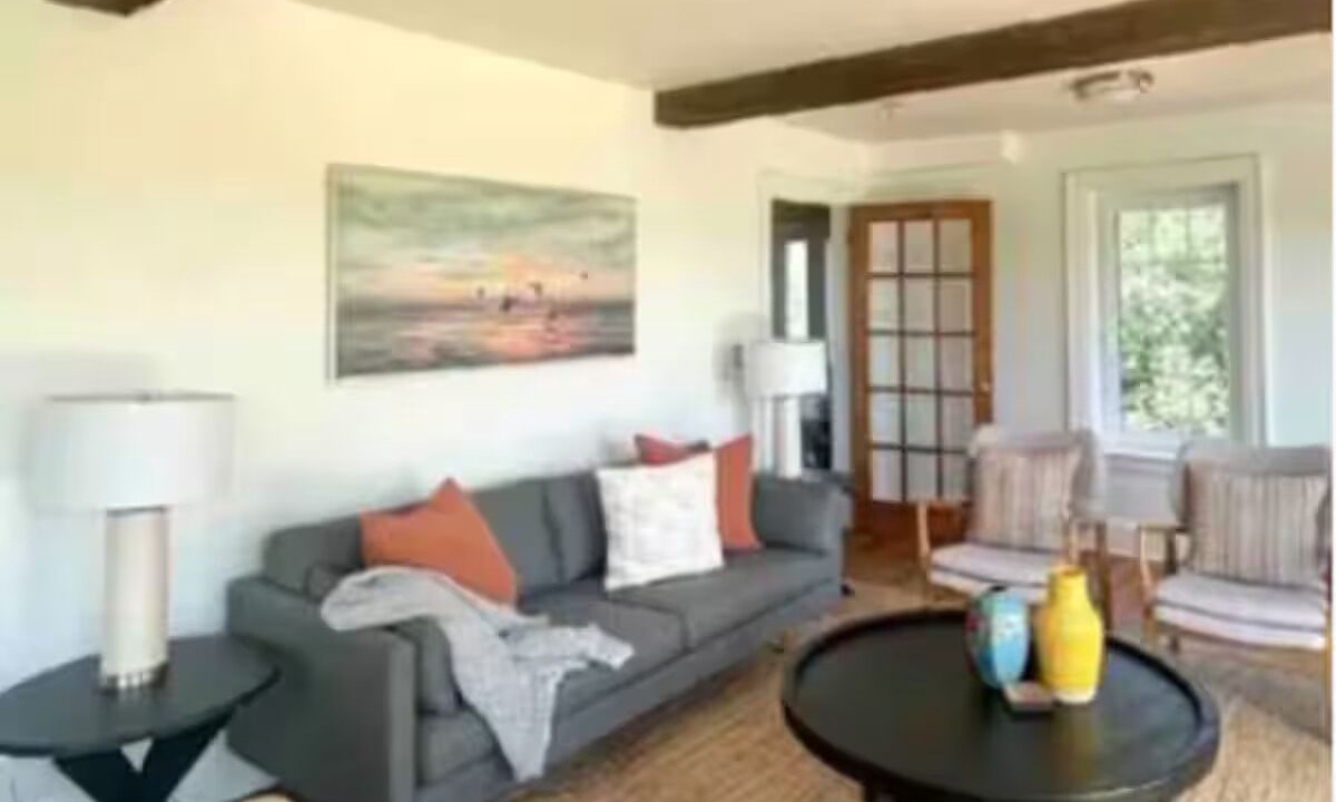 Photo of Livingroom in West Hants