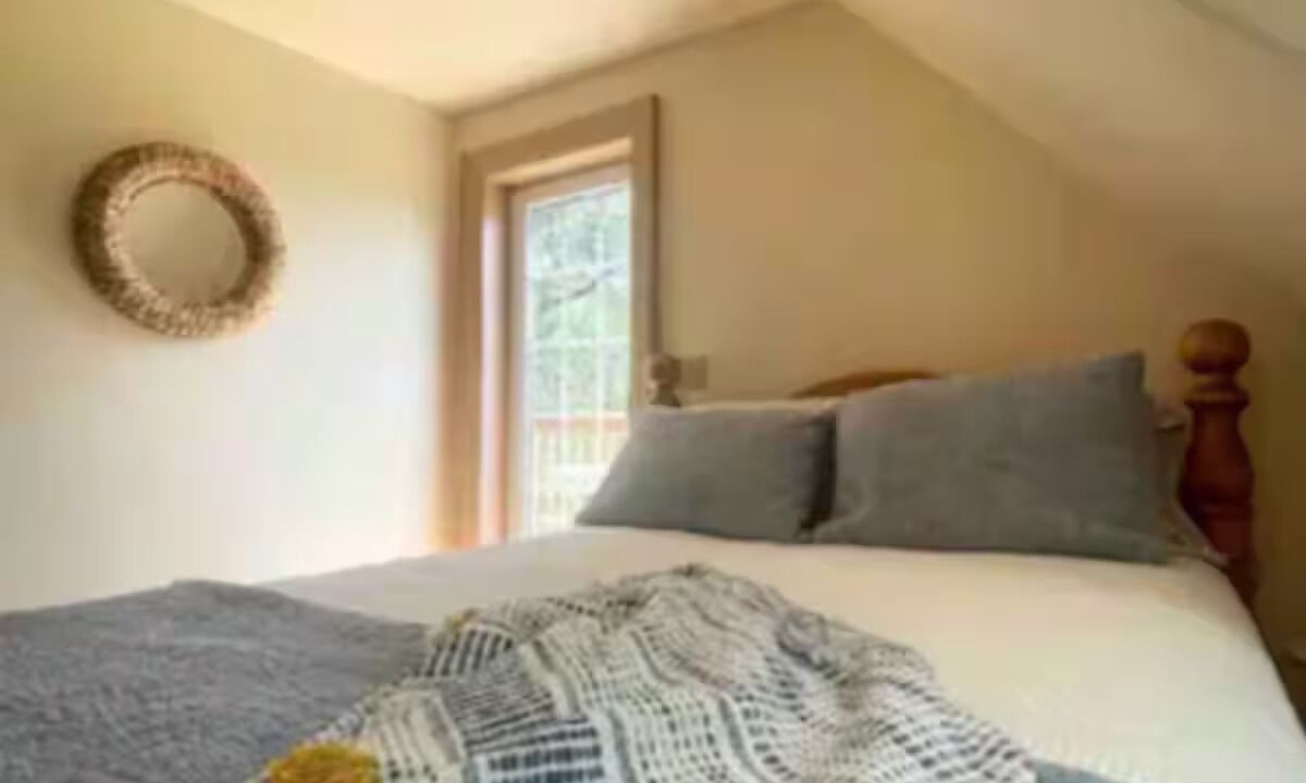 Photo of Bedroom in West Hants