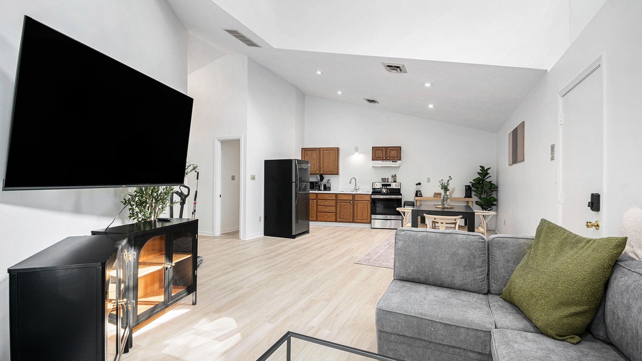 Photo of Livingroom in Harbert