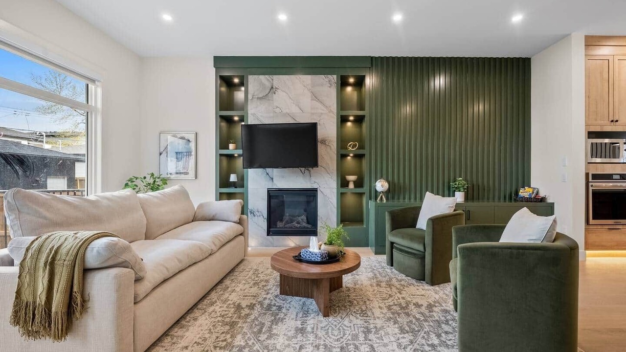 Photo of Livingroom in Shaganappi