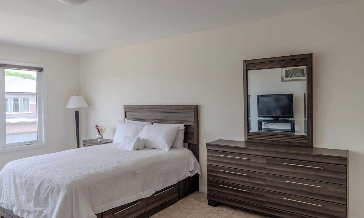 Photo of Bedroom in Niagara Falls