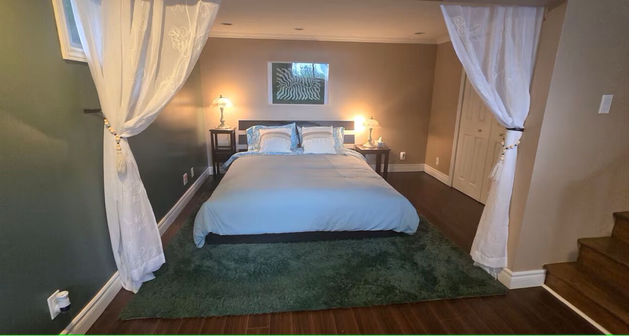 Photo of Bedroom in L'lle-du-College