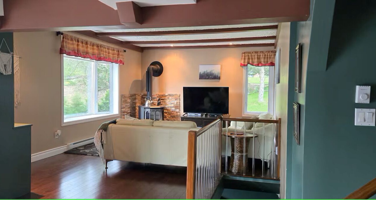 Photo of Livingroom in L'lle-du-College