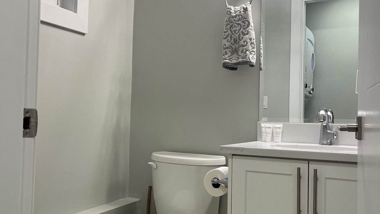 Photo of Bathroom in Deep Cove