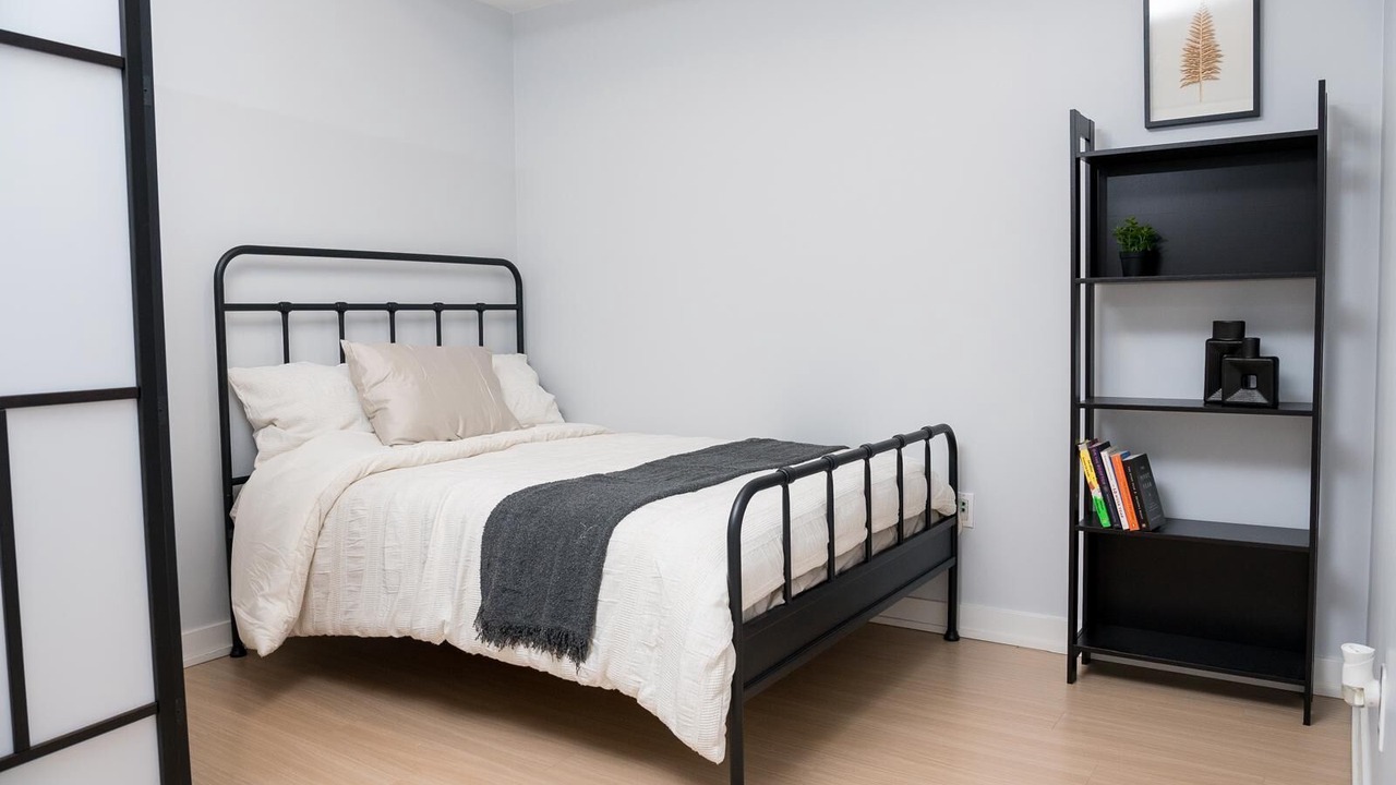 Photo of Bedroom in Wellington Place