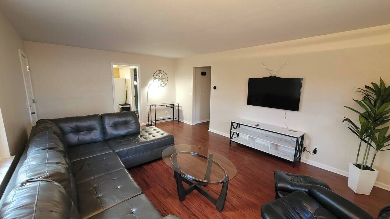 Photo of Livingroom in Rossford