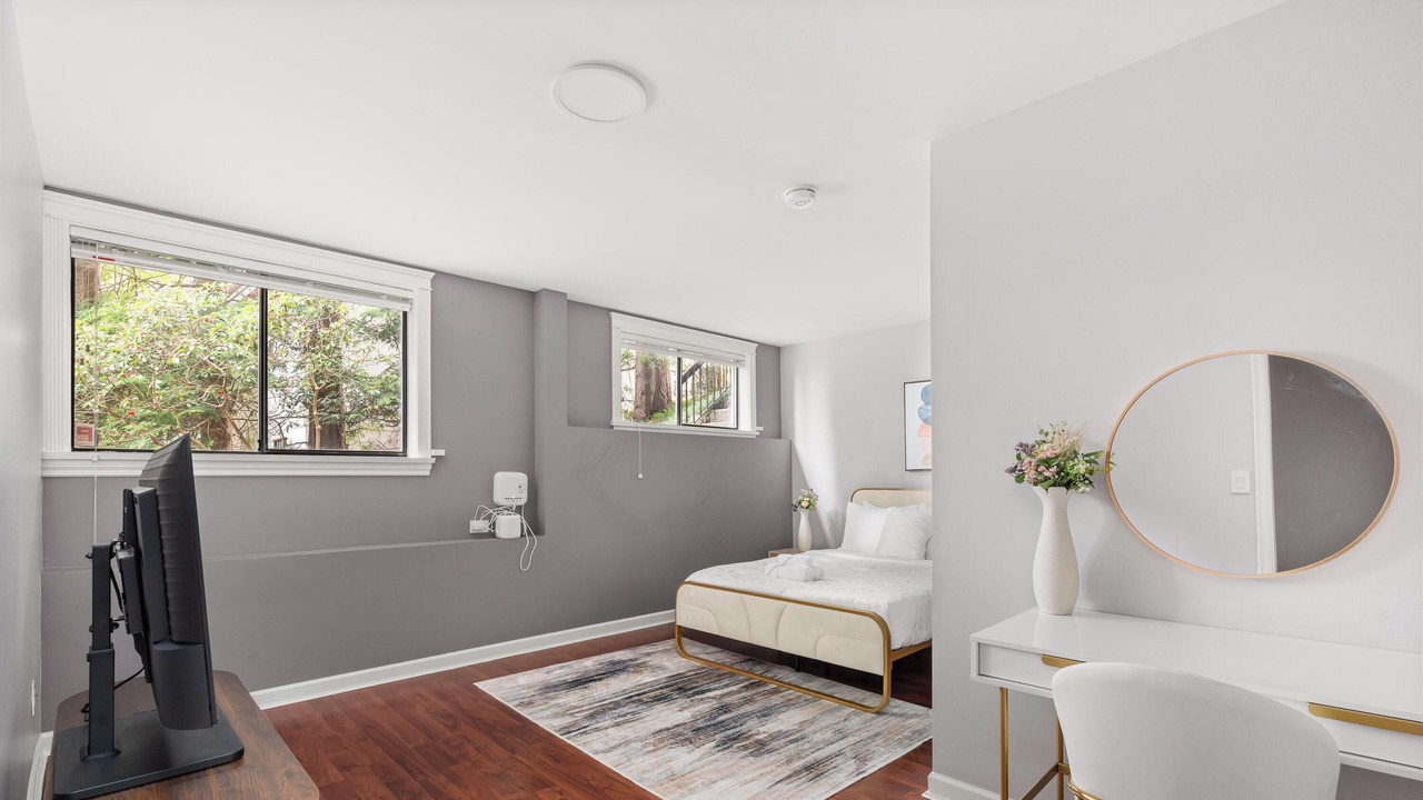Photo of Bedroom in West Vancouver