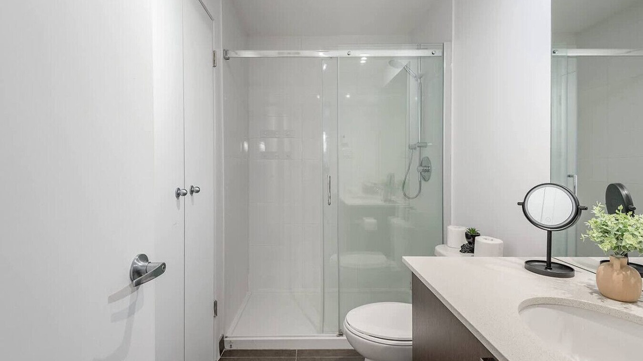 Photo of Bathroom in Cite Multimedia