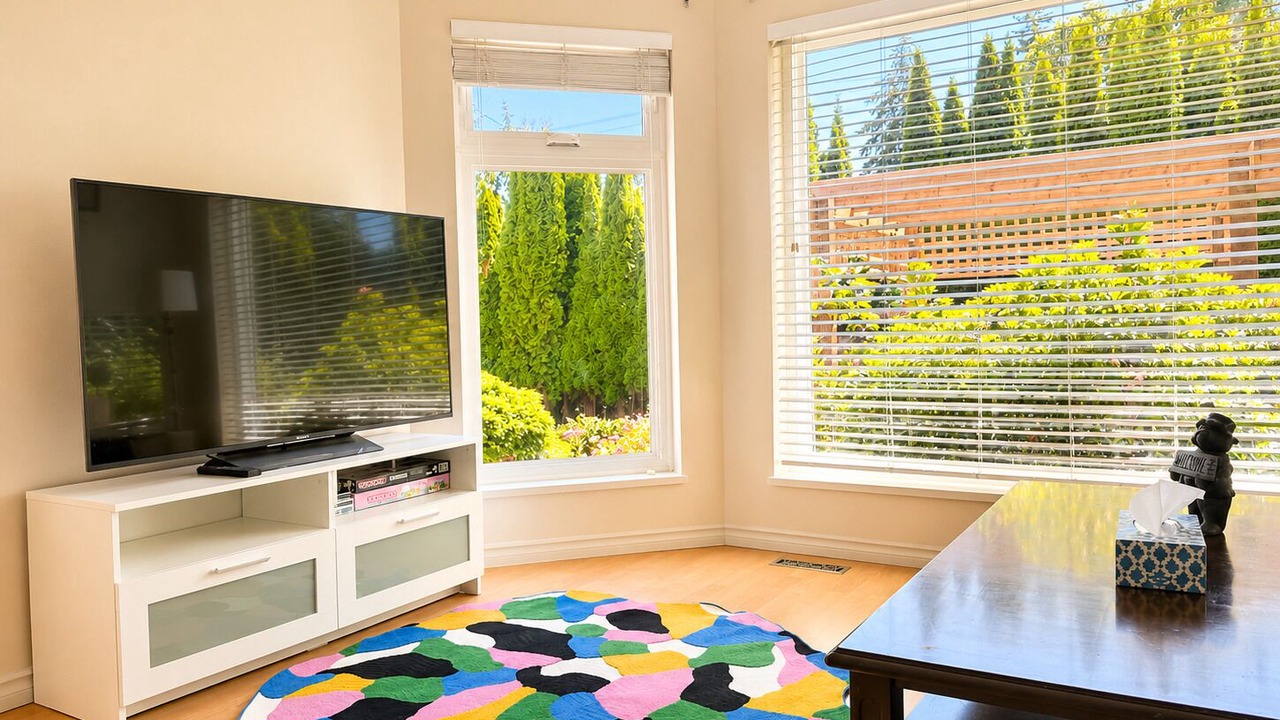 Photo of Livingroom in Surrey