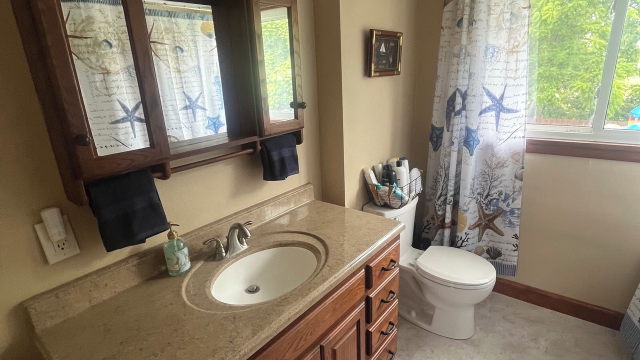 Photo of Bathroom in Lorain