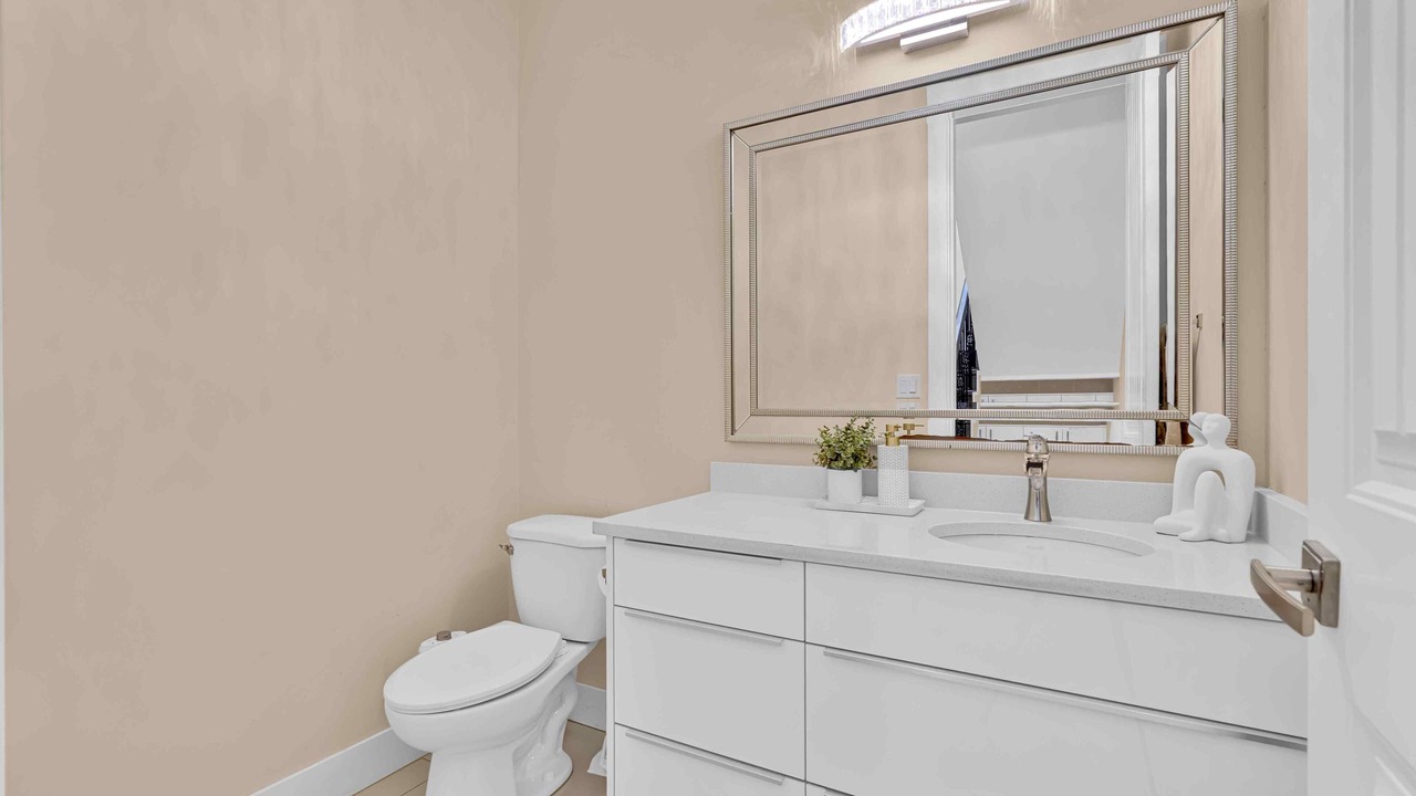 Photo of Bathroom in Maple Ridge