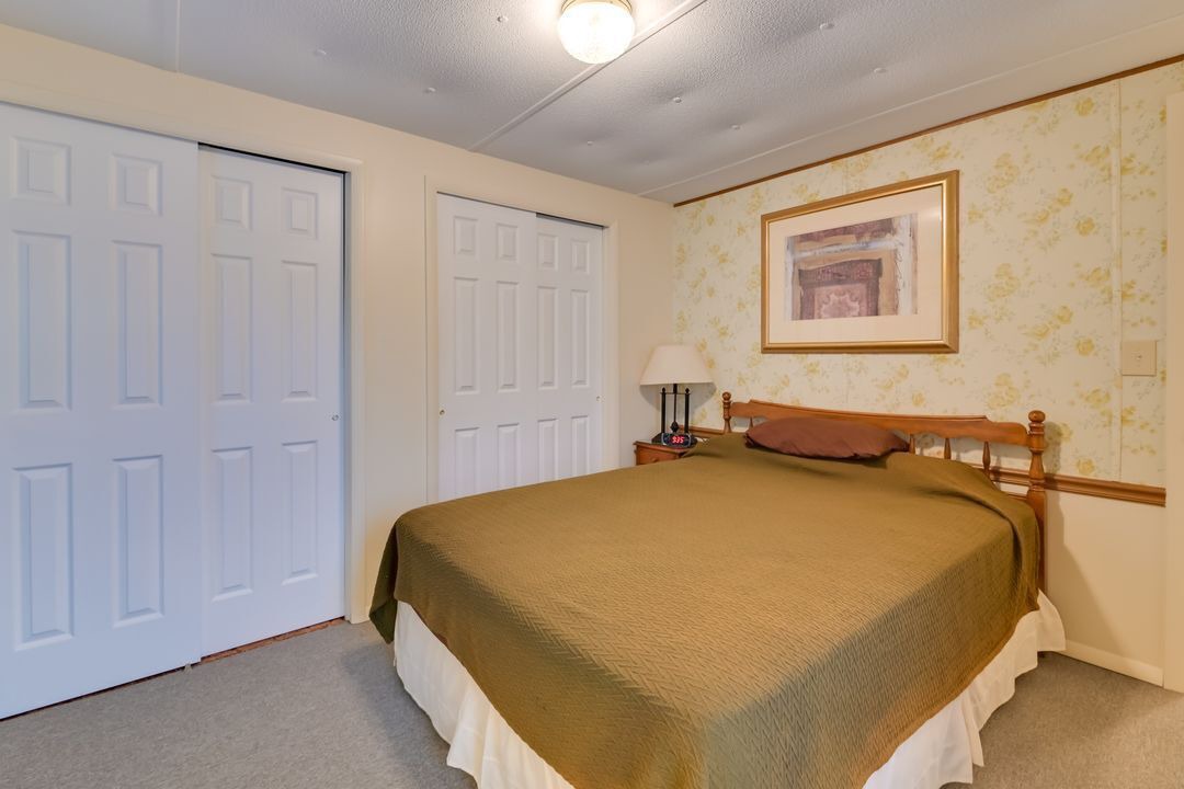 Photo of Bedroom in Lakemont
