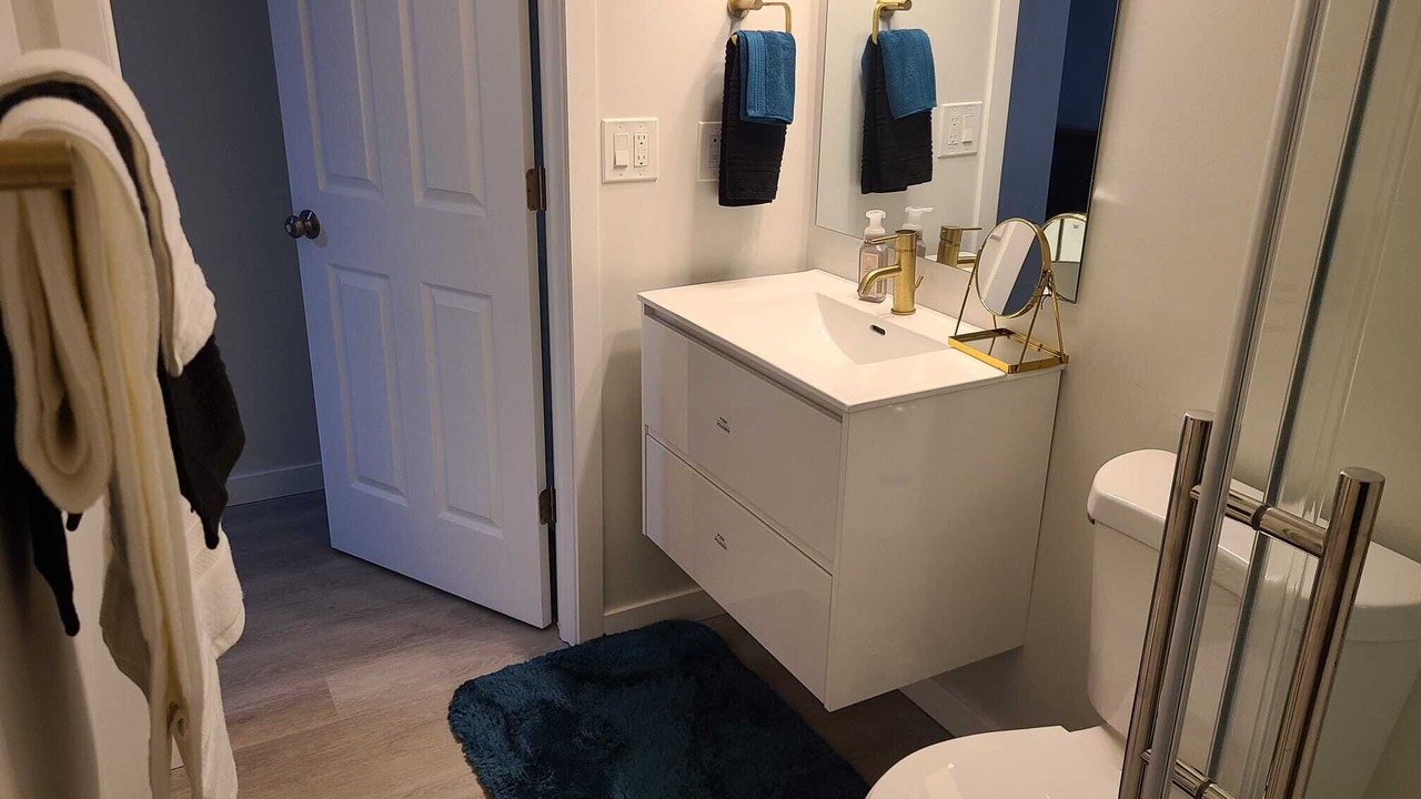 Photo of Bathroom in Transcona