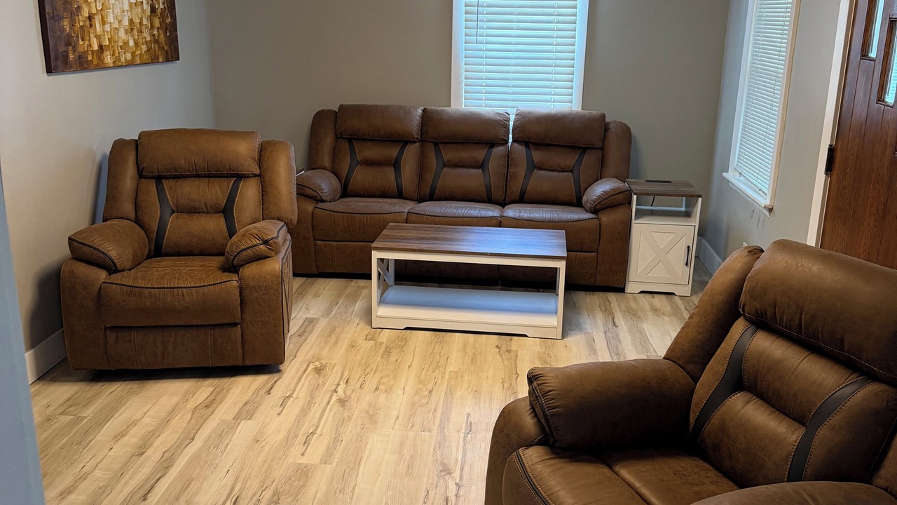 Photo of Livingroom in Ashtabula