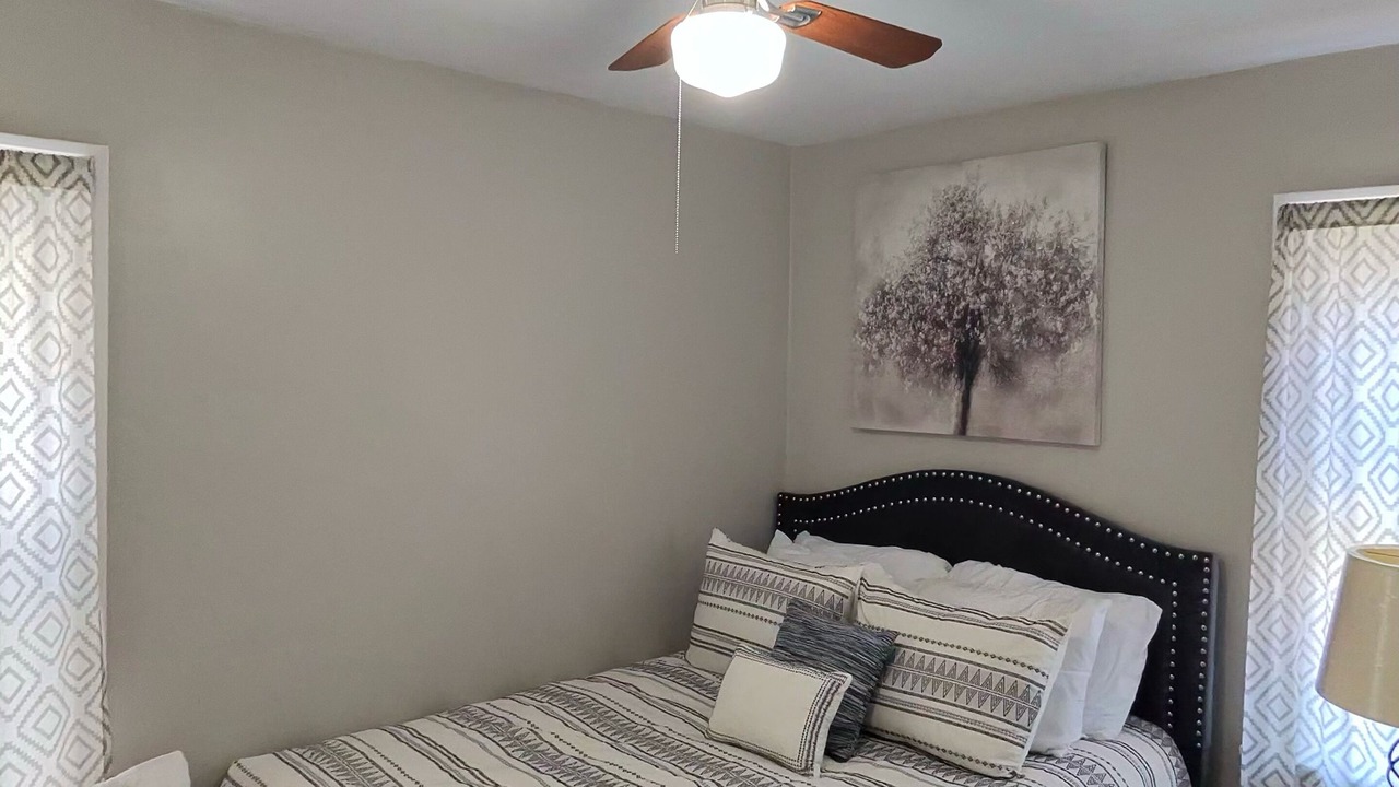 Photo of Bedroom in Kenmore