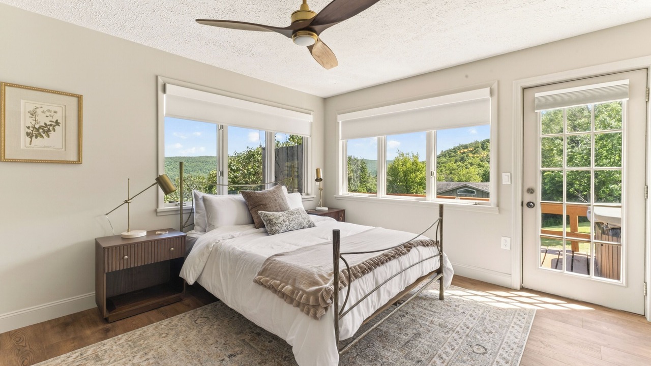 Photo of Bedroom in Naples