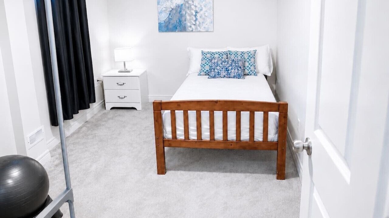 Photo of Bedroom in Durham Region