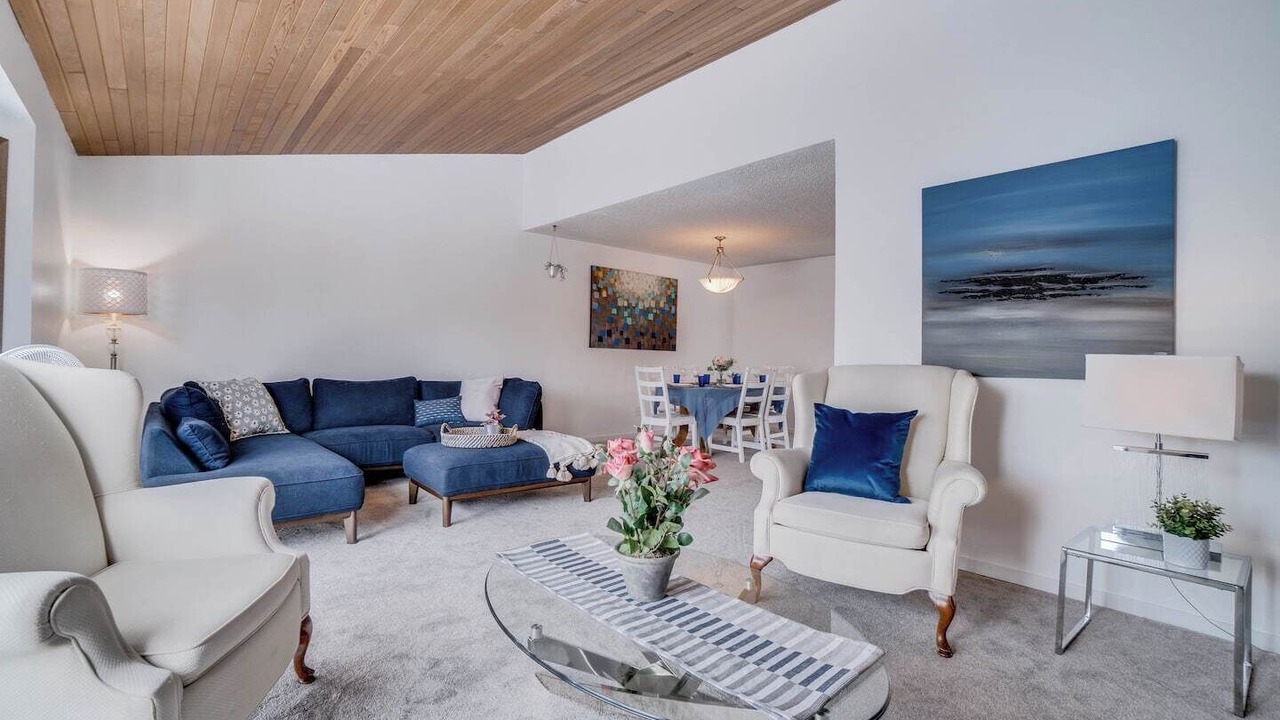 Photo of Livingroom in Southwest Edmonton