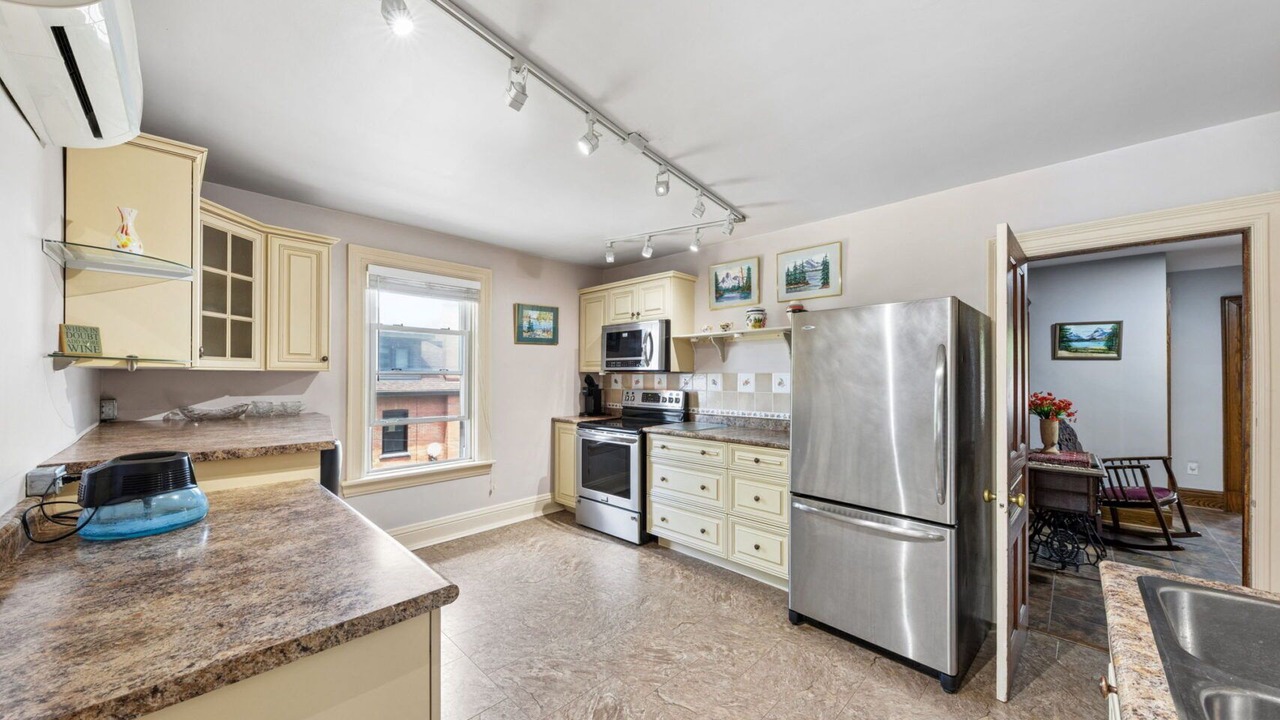 Photo of Kitchen in Midland
