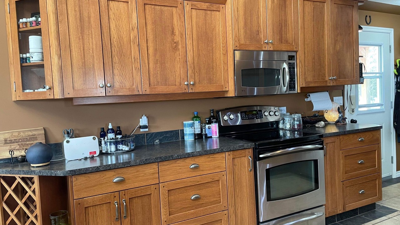 Photo of Kitchen in Division No. 11