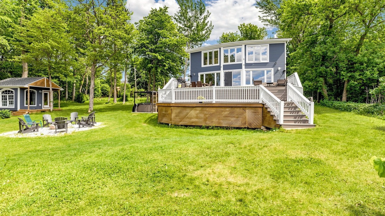 Photo of Patio Balcony in Scugog