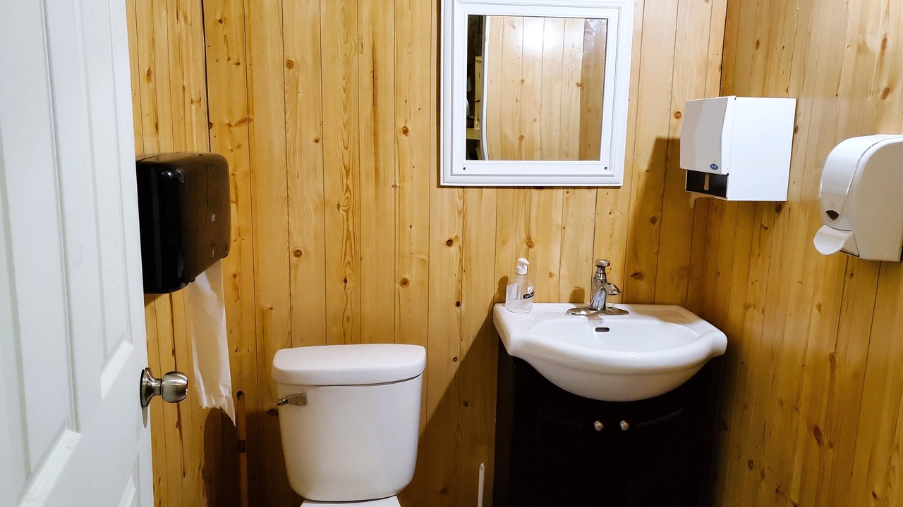 Photo of Bedroom in Lunenburg County
