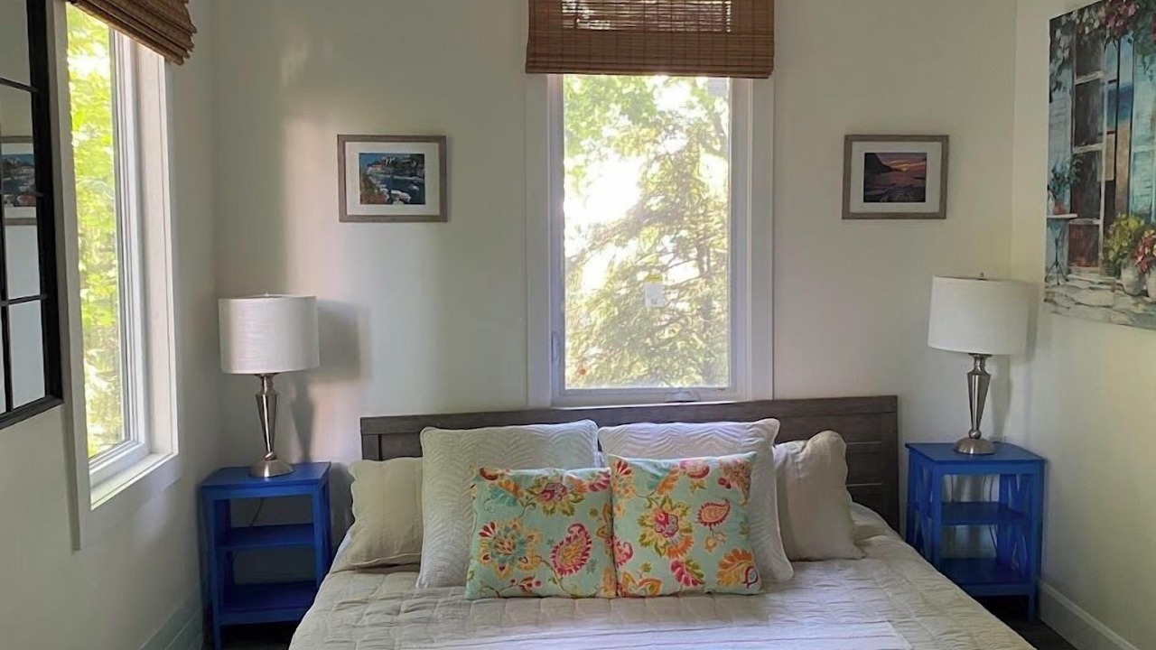 Photo of Bedroom in Port Stanley