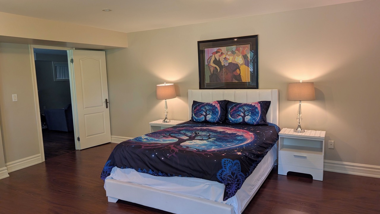 Photo of Bedroom in Richmond Hill