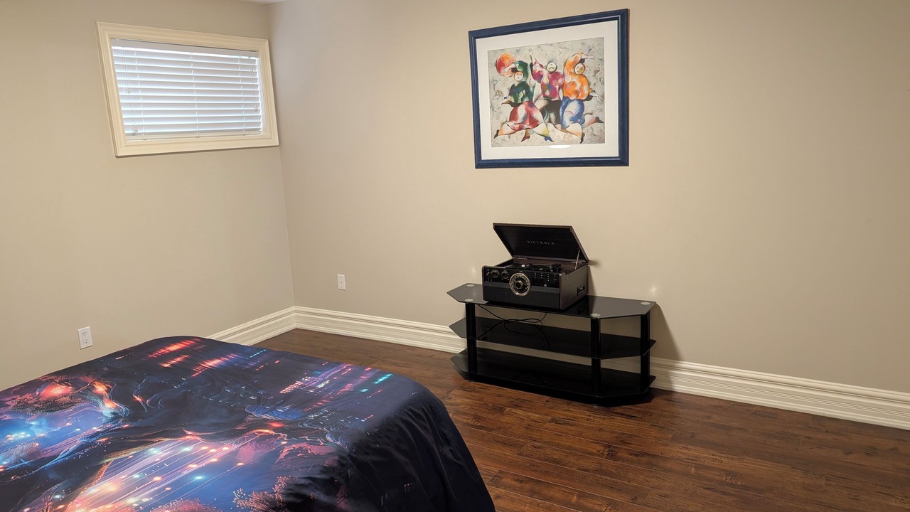 Photo of Bedroom in Richmond Hill