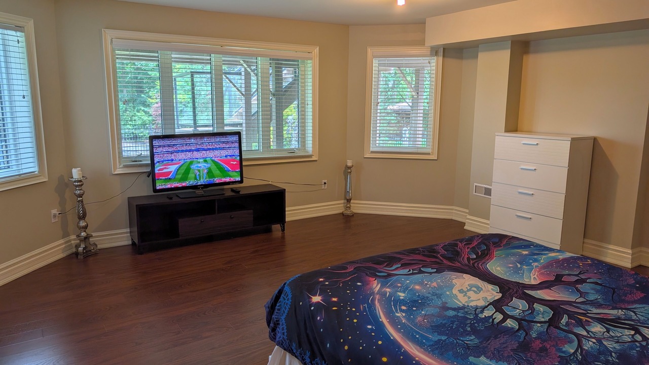 Photo of Bedroom in Richmond Hill