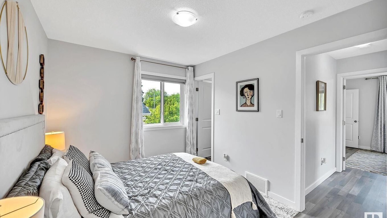 Photo of Bedroom in North Central Edmonton