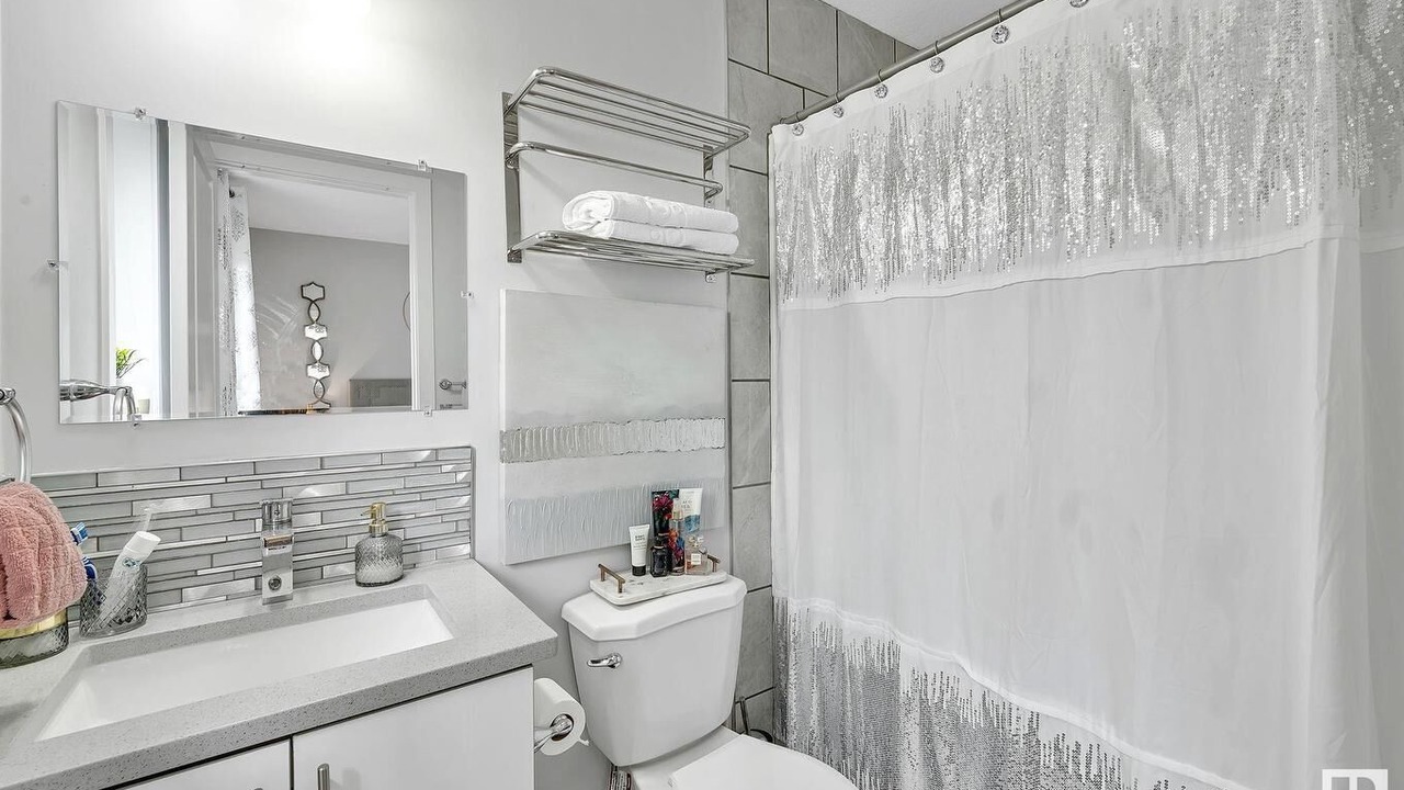 Photo of Bathroom in North Central Edmonton