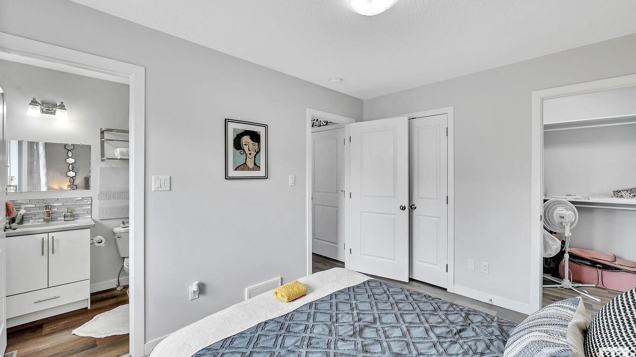 Photo of Bedroom in North Central Edmonton